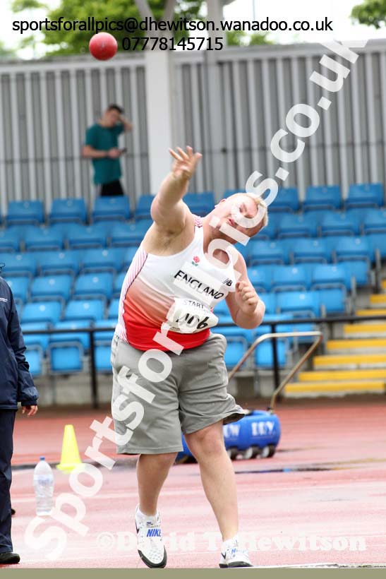 Mens under-20s shot putt, Northern Championships, Sport City, Manchester. Photo: David T. Hewitson/Sports for All Pics